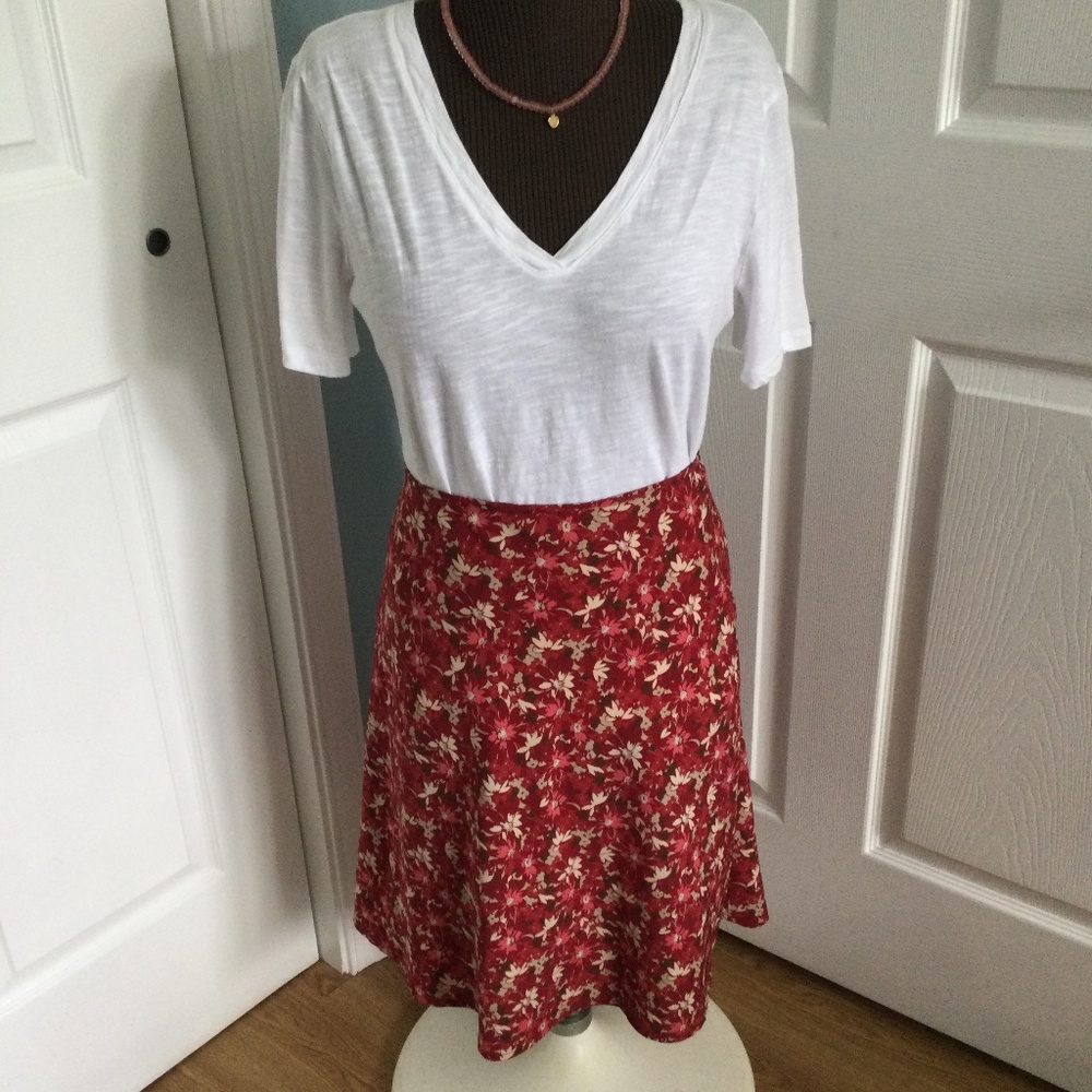 0LD NAVY FLORAL SUMMER SKIRT 10